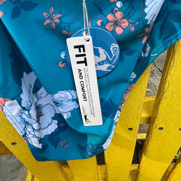 Cupshe - Seafoam Garden Halter One Piece Swimsuit - Picture 6 of 8